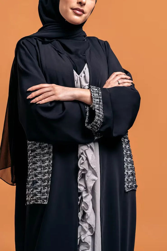 Signature Designer Abaya – Elegance Redefined
